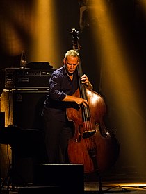 Avishai Cohen (Leverkusener Jazztage 2015)