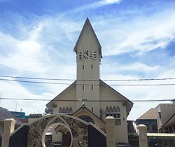 Gereja Katedral Medan di Kelurahan Aur