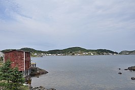 Zicht op het gehucht Salt Harbour