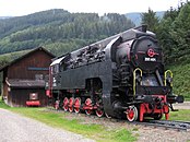 297 401, Reihe 97.4 der Erzbergbahn, stärkste Zahnraddampflokomotive der Welt mit innen­liegenden Zylindern für zwei Trieb­zahnräder von Floridsdorf (1942)[77]