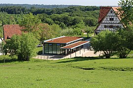 Neues Eingangsgebäude