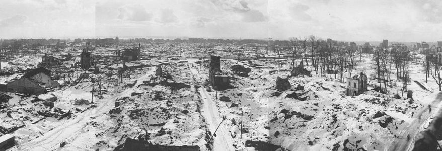 The center of Le Havre destroyed by bombing in 1944