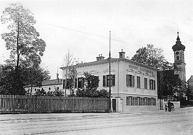 Ehemals adliger Sommersitz, ab 1880 Vereinsheim des Münchner Velocipedclubs