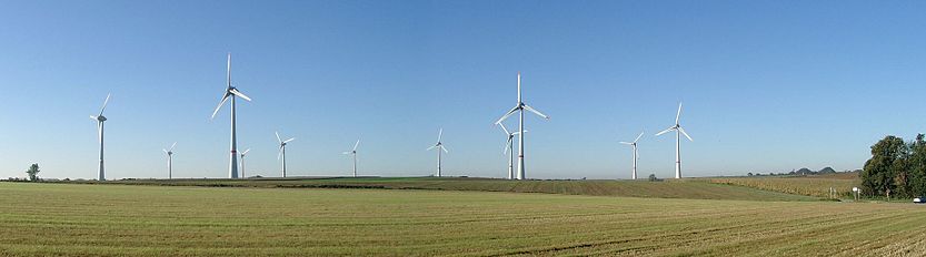7.5 MW rüzgâr türbinleri kurulum tamamlanması, (Estinnes, Belçika), (10 Ekim 2010)