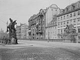 1908: die „bewegte Elbe“ (links) und die „ruhige Elbe“ (rechts) am südlichen Brückenkopf