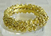 Celtic gold bracelet found in Cantal, France