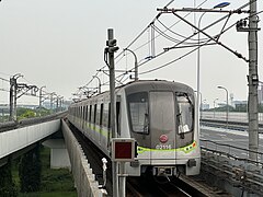 02A05 train