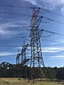 380-kV-Abspannmast und 110-kV-Endmasten