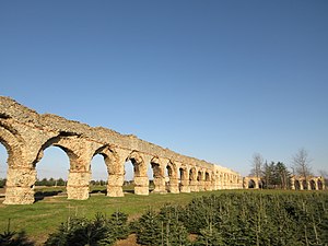 Vestiges of the Roman aqueduct in Chaponost