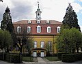 Kirchensaal mit gelbem Anstrich 2005