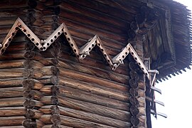 Stump and gable belt