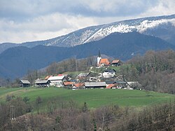 Retje nad Trbovljami with Holy Cross Church