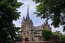 Dorfkirche und Einfriedungsmauer des Kirchhofs