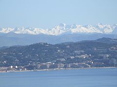 Seealpen mit Mittelmeer bei Antibes