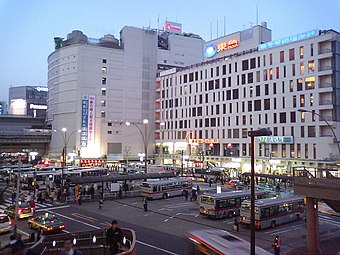 Stacja Shibuya (obecnie) i dom towarowy Tokyu