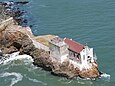 Blick von der Golden Gate Bridge auf Lime Point Light Station im Jahr 2005