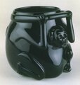 Monkey-shaped obsidian jar