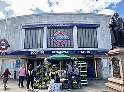 Tooting Broadway tube station