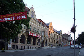 Primăria Tășnad și Strada Nicolae Bălcescu