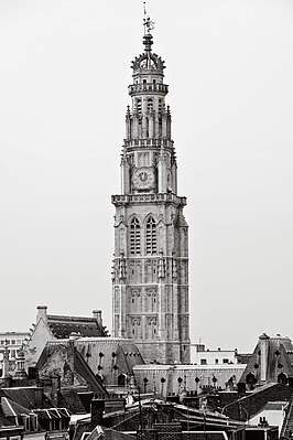 Het belfort en stadhuis van Arras