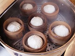 Goubuli buns being cooked