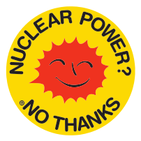 Nükleer enerji karşıtı hareketin Gülen Güneş logosu: "Nükleer Enerji? Hayır Teşekkürler"