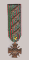 Croix de guerre mit vier Palmenzweigen und einem vergoldeten Stern