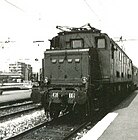 E 428 007