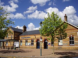 Station Penge East