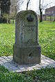 Ganzmeilenstein in Naundorf, Grillenburger Straße