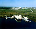 Fabrika kompleksinin 600 m güneyinde mavna nakliye limanı
