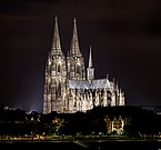 La Cattedrale di notte