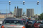 Bruåpning i rushtrafikk på Liljeholmsbron.