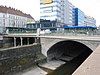 Lobkowitzbrücke, Gewölbe über Wienfluss