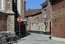 Sint-Salvatorskerkhof (zuidoostzijde)