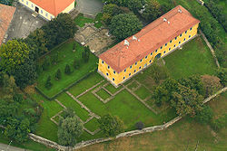 Luftaufnahme der Klosterruine