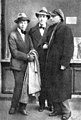 Sergei Jessenin, Anatoli Marienhof und Chlebnikow (rechts) (1920)