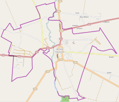 Mapa konturowa Brześcia Kujawskiego, w centrum znajduje się punkt z opisem „Ratusz w Brześciu Kujawskim”