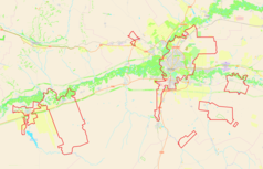 Mapa konturowa Orenburga, blisko centrum na prawo znajduje się punkt z opisem „Orenburg”