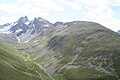 -Segantinihütte- rechts oben auf der Kuppe, Bild von Muottas Muragl aufgenommen