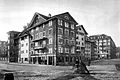 Ecke Kappelergasse (rechts) Stadthausquai (links) mit dem Eckhaus des Restaurants «Frieden» 1890