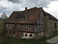 Wohnhaus (Umgebinde) mit seitlichem Anbau (ohne den massiven Anbau zur Straße)