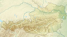 Mapa konturowa Austrii, na dole znajduje się punkt z opisem „Kattowitzer Hütte”