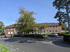 Blick auf das Bahnhofsgebäude, 2023