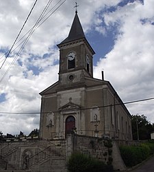 The church in Vannes-le-Châtel