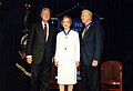 Başkan Bill Clinton tarafından, Eski Başkan Jimmy Carter ve Eski First Lady Rosalynn Carter'a verilen madalya, 9 Ağustos 1999.