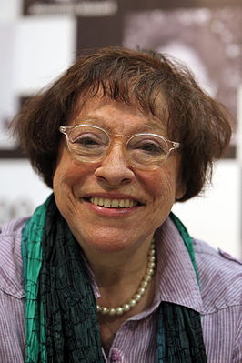 Anne Cuneo op het Salon du Livre in Genève in 2011.