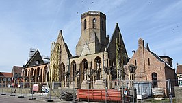 De kerk tijdens de heropbouw in april 2018.