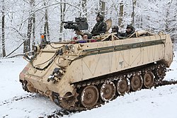 M113