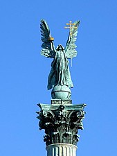 Statue auf dem Heldenplatz (Budapest)